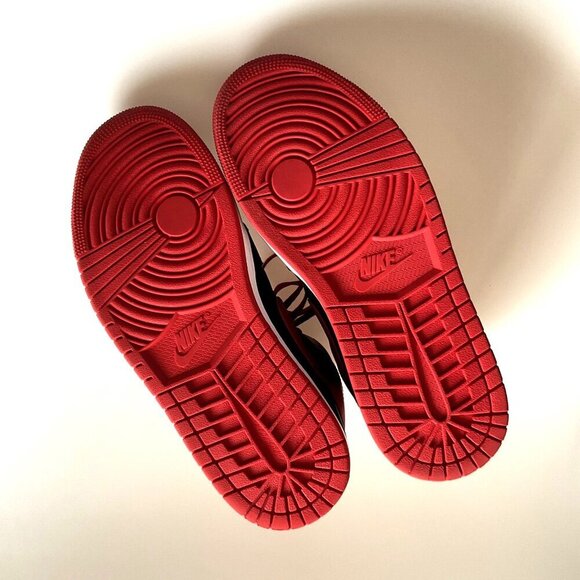 JORDAN 1 MID ALTERNATE BRED (2022) WITH THE BOX RED BLACK - Picture 10 of 16